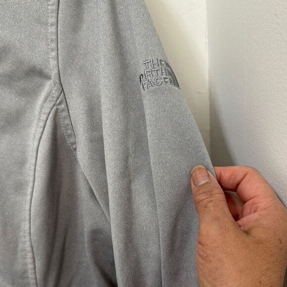The North Face Gray Quarter-Zip Pullover with Colorful Logo - Picture 4 of 8